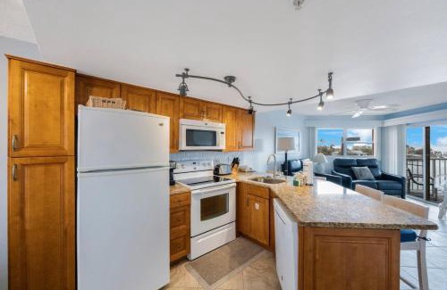 St. Pete Beach House | OPEN - Walkable, beach, amenities, all the extras