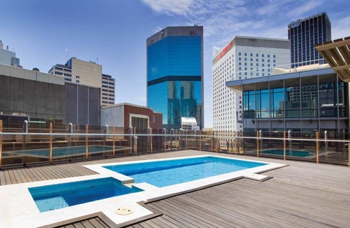Sydney Central Business District Apartment | Opera House Vintage Suite