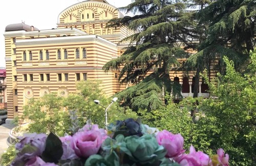 Tbilisi House | Opera Plaza 2 (free transfer)