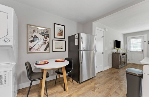 Charlotte Condo | Optimist Abode 2: Chic Stay in the Queen City, walking distance to Optimist Hall