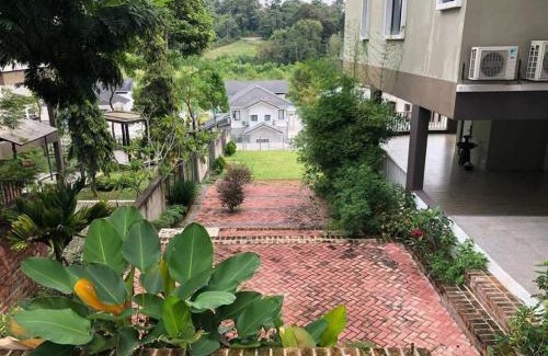 Shah Alam Villa | Orak Villa @ Kayangan Heights