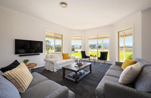 Erudgere House | 'Orana Grove' Reset at a Mudgee Vineyard Getaway