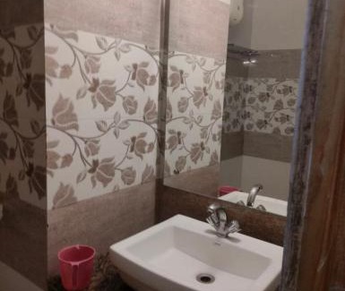 Bhabua Hotel | Orang Lodge