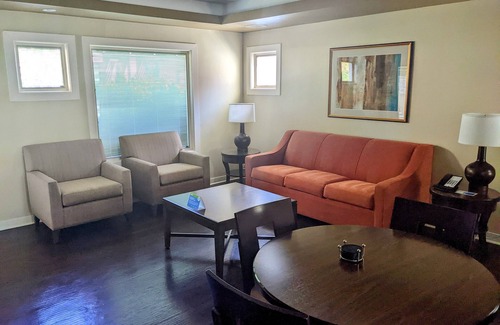 Paradise Valley Village Resort | Orange Tree Golf Resort Southwest vacation