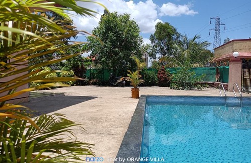 Malavli Villa | Orange Villa 4BHK with Pool and AC at Malavli, Lonavala
