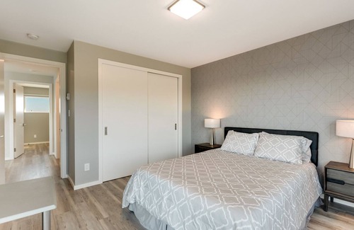 Saanich East House | Orca View Suite 10 Mile Point