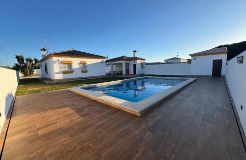 Chiclana de la Frontera Ski Chalet | Orchard View