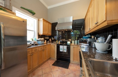 Midtown House | Orchid Oasis - Only Minutes from Smather's and Rest Beaches!