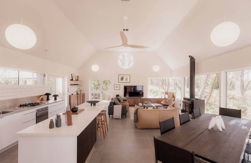 Spring Beach House | Orford Pavilion - Luxe retreat on coastal acreage