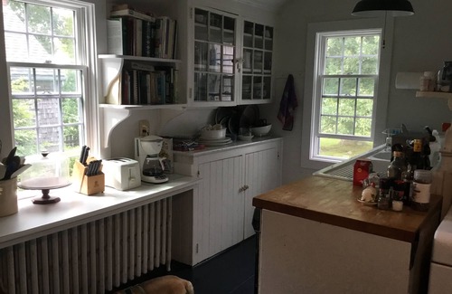 Chilmark House | Orginal 1710 Farmhouse Seeks Artist, Writer, Composer or Musician
