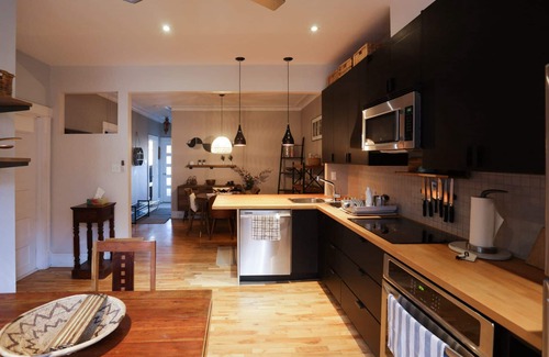 Vieux-Rosemont Apartment | Original Montreal Style
