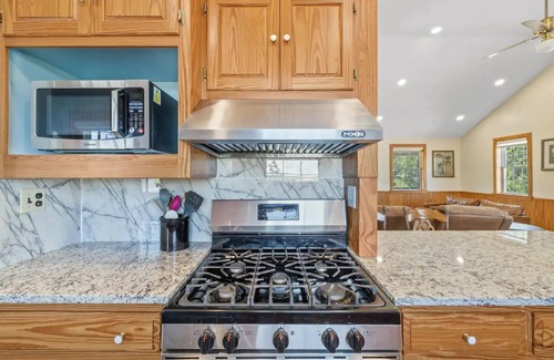 Dripping Springs House | Orion - Luxury Villa w/Pool Deck