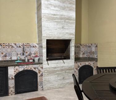 Unamar House | Orla 500 - Casa inteira 15 pessoas - Com Piscina - 500 Metros da Praia - Churrasqueira e muito mais