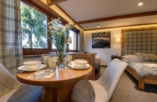Bukowina Tatrzanska House | Orla Village Bukowina - góralska willa w doskonałej lokalizacji -10min pieszo do term Bukovina