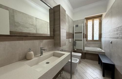 Savena Apartment | Orlandi Elegant Apartment