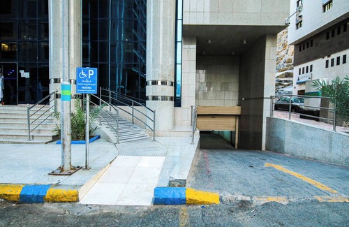 Al Aziziyah Apartment | Orouq Al-Dahab Hotel