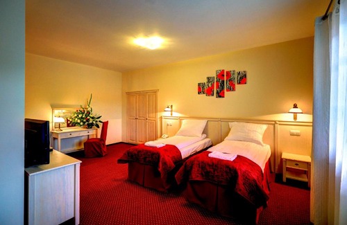 Miłomłyn Resort | Osada Danków