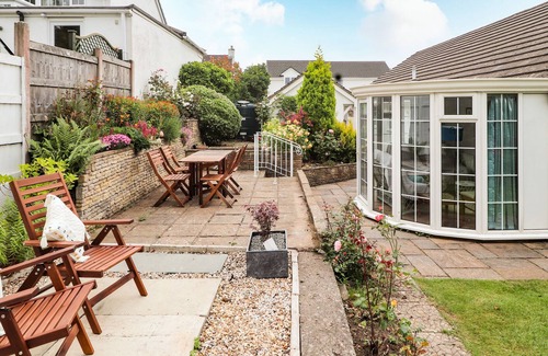 Pantymwyn Cottage | OSAKIS, pet friendly, character holiday cottage in Mold