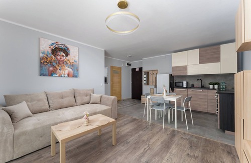 Krakow Apartment | Osiedle Piastów Charming Apartment