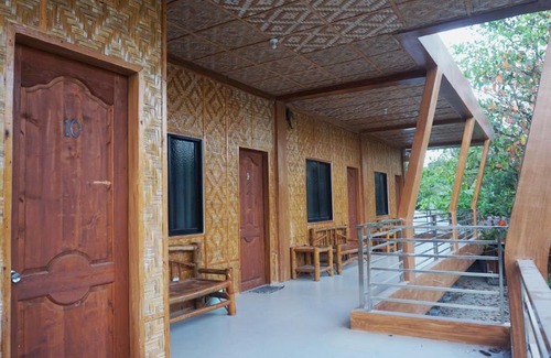 Oslob Hotel | Oslob New Village Lodge by Cocotel