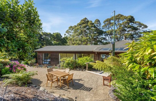 Eaglehawk Neck Apartment | Osprey Lodge - Bungalow & House
