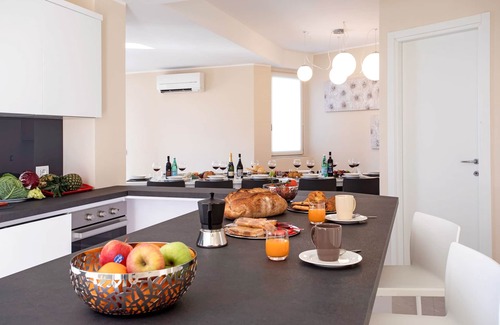 Tremezzina House | Ossuccio Grande C apartment sleeps 12, lake view & pool by Italian Apartments.