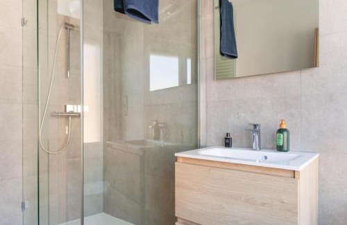 Ostend House | Ostend Home Tin Tin à la Mer near beach with city garden