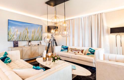 Sassnitz Apartment | Ostseeresidenz Angelika mit Terrasse und Meerblick