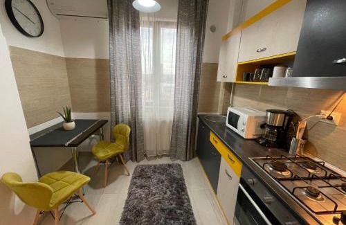 Iasi Apartment | OTHER STORIES/Palas Retreat