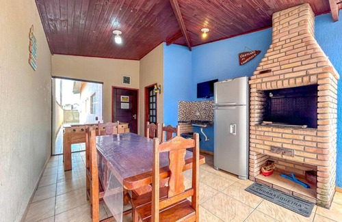 Morada da Praia House | Otima casa com WiFi e churrasqueira em Bertioga SP