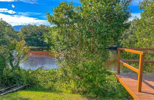 Morada da Praia House | Otima casa com WiFi e churrasqueira em Bertioga SP