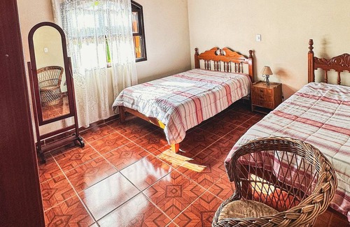 Piedade Cottage | Otimo sítio com lagos em Piedade