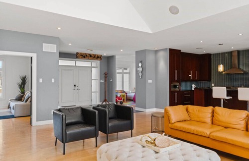Ottawa Division House | Ottawa's Finest Mansion!