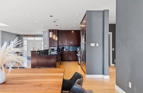 Ottawa Division House | Ottawa's Finest Mansion!