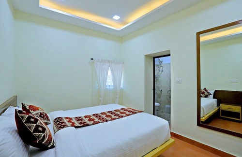 Kannan Devan Hills Resort | Ottway Hills Munnar by Magnum Hotels