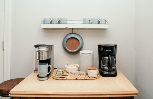 West Monroe House | Our Guests Agree: Beautiful, Clean, Well-equipped