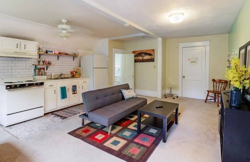 Terry Sanford Apartment | Our Haymont Hideaway