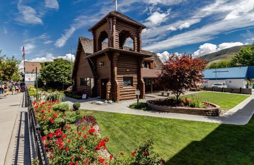 Chelan House | Our View Point
