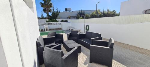 Areias de Sao Joao Villa | Oura - Large Villa - Private Pool - 5 Bedrooms