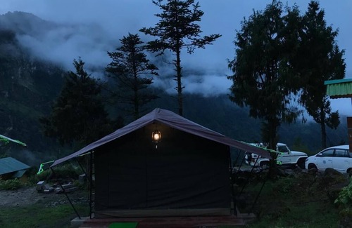 Lachung Hotel | OurGuest Camp Lachung