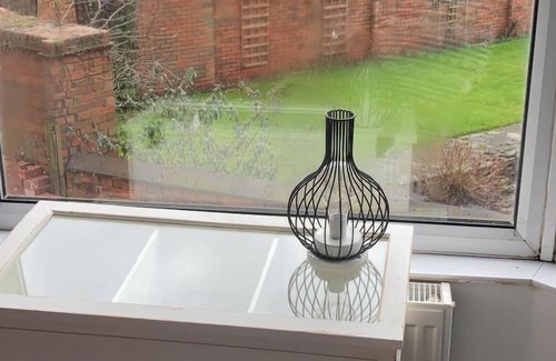 Goole Cottage | Ouse View Cottage (Goole's finest accommodation)