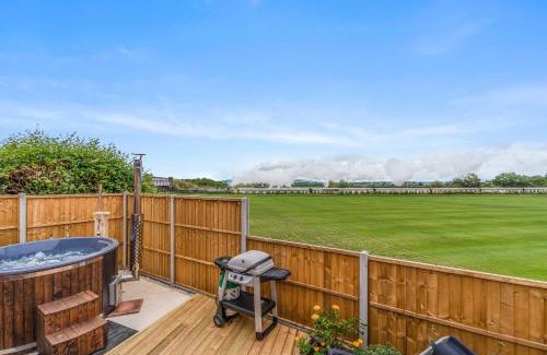 Mangotsfield House | Outbak Shepherds Hut