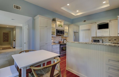 Heritage Woods House | Outdoor Cabana ~ Firepit ~ Private Pool & Spa ~ Pet Friendly ~ 72 Baynard Cove Road