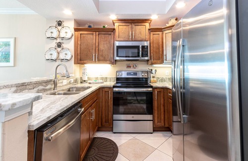 Gulf Shores Condo | Outdoor & Indoor Pools! | Gulf Front