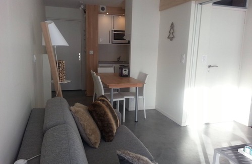 Paroisse des Monts de Bienne Apartment | OUTDOOR TERRACE APARTMENT at the foot of the ski slopes, snowshoeing, sledding