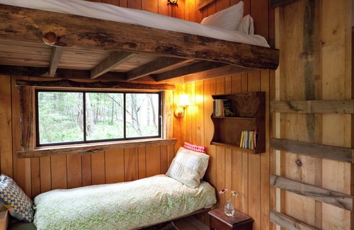 Woodridge RV Rental | Outlier Inn Tiny House 4 on Farm Upstate Catskills
