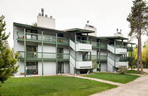 Moose Wilson Road Condo | Outpost: Spruces 10 - Located in the Aspens!