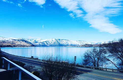 Chelan House | Outstanding views w/convenient access to Lake Chelan