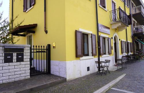 Dossobuono House | OverGarden Rooms