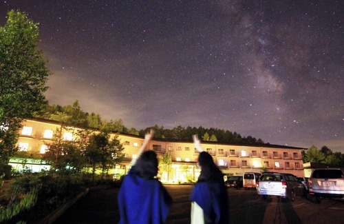 Nobeyama Hotel | Overlooking Yatsugatake enjoying the starry sky /Minamisaku-gun Nagano